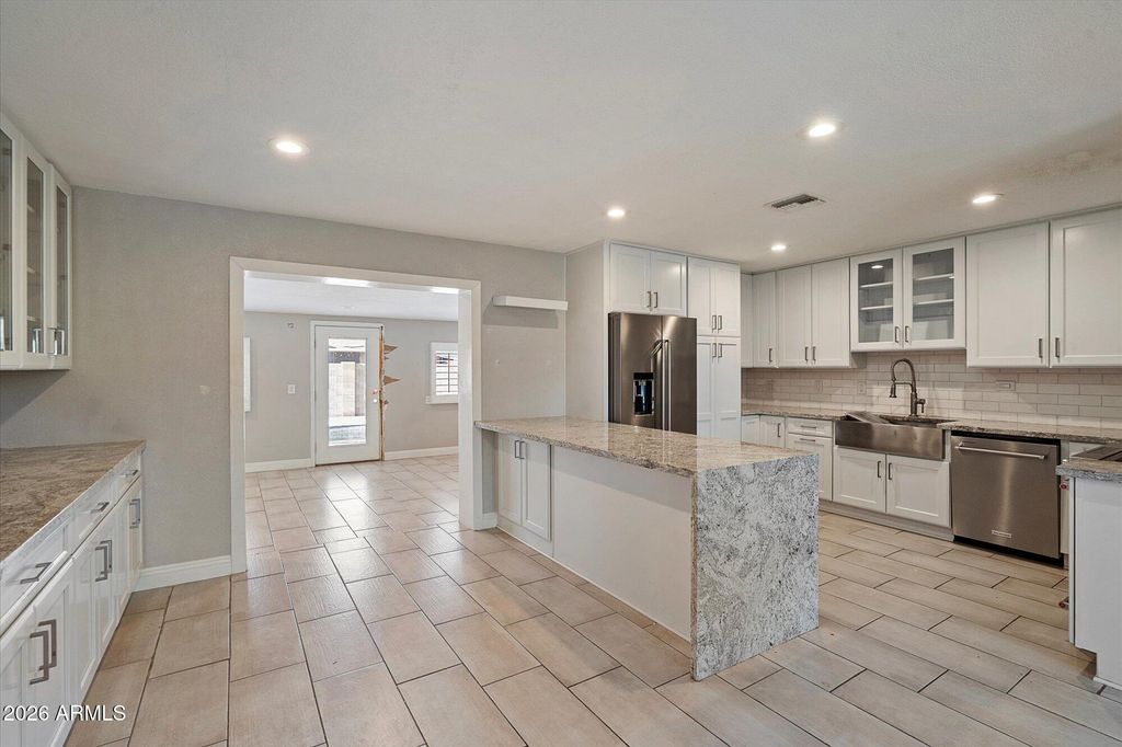 8408 E LEWIS Avenue, Scottsdale, AZ 85257 — photo 5