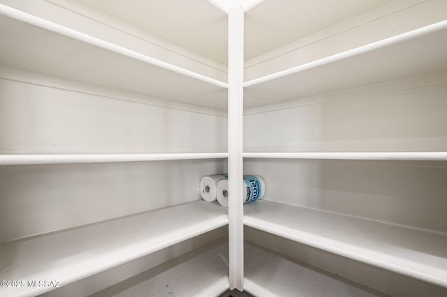 9469 S Crowley Brothers Drive, Tucson, AZ 85747