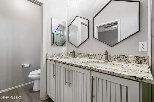 9469 S Crowley Brothers Drive, Tucson, AZ 85747