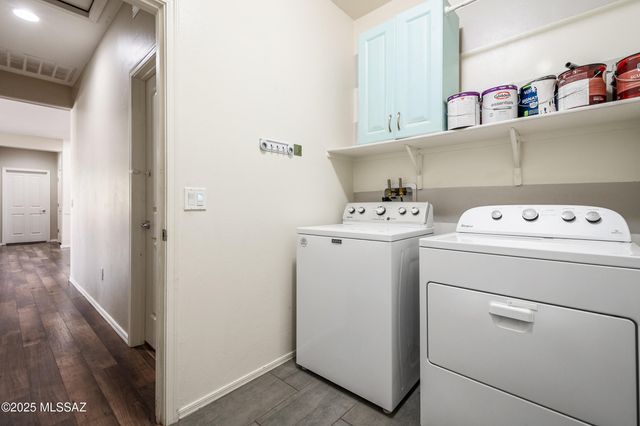 9469 S Crowley Brothers Drive, Tucson, AZ 85747