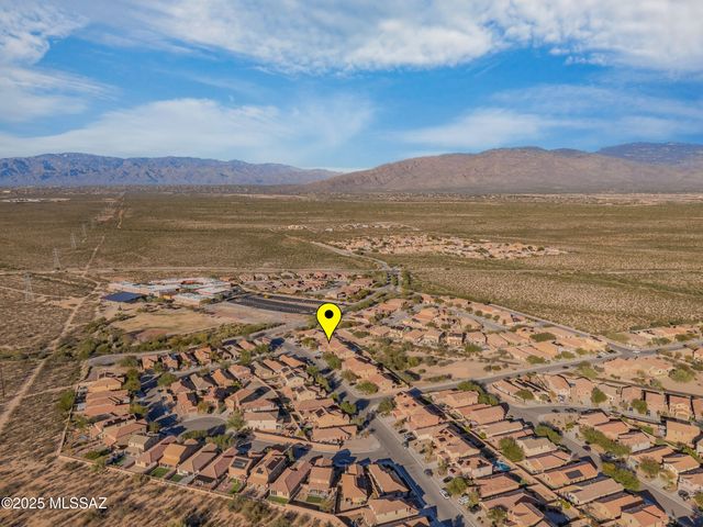 9469 S Crowley Brothers Drive, Tucson, AZ 85747