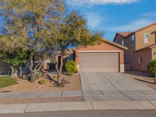 9469 S Crowley Brothers Drive, Tucson, AZ 85747