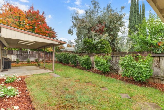 6120 Glenhurst Way, Citrus Heights, CA 95621