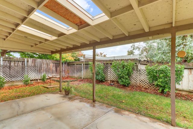 6120 Glenhurst Way, Citrus Heights, CA 95621