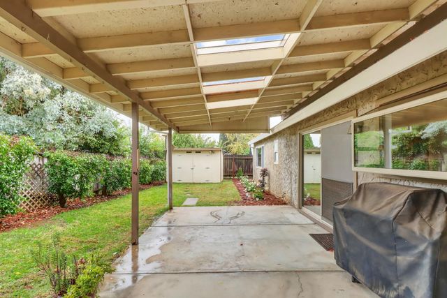 6120 Glenhurst Way, Citrus Heights, CA 95621