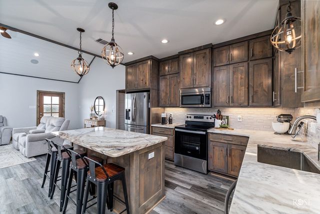 3422 Twin Mountain Drive, San Angelo, TX 76904