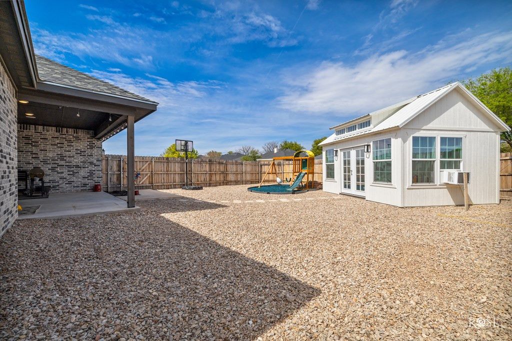 Image 29 of property listing at 3422 Twin Mountain Drive, San Angelo, TX 76904