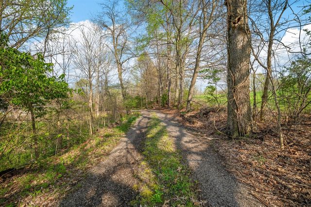 4435 Lake Chapin Road, Berrien Springs, MI 49103
