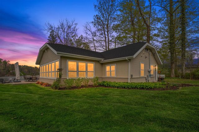4435 Lake Chapin Road, Berrien Springs, MI 49103