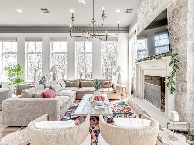 44 Turkey Loop, Eufaula, OK 74432