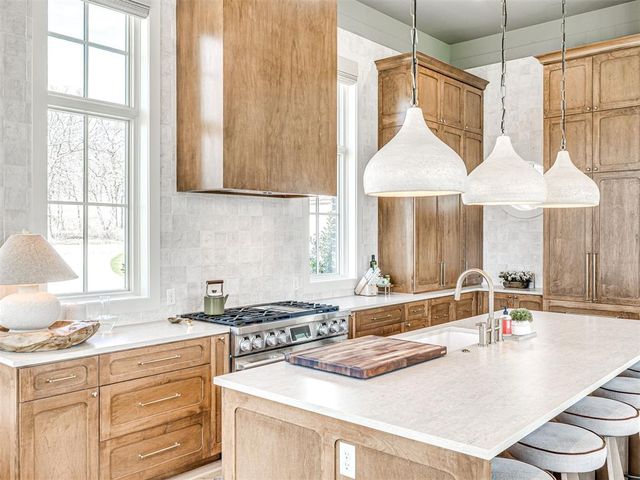 44 Turkey Loop, Eufaula, OK 74432