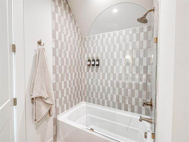 44 Turkey Loop, Eufaula, OK 74432