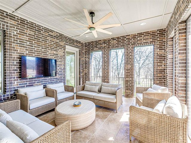 44 Turkey Loop, Eufaula, OK 74432