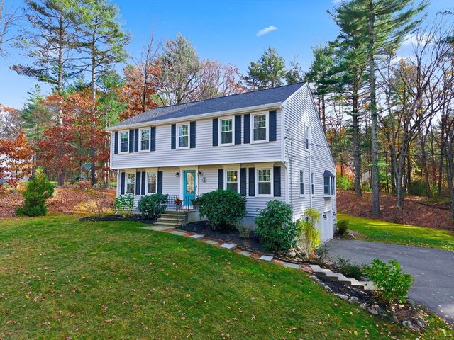 3 Sparrow Rd, Norfolk, MA 02056