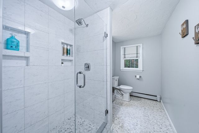 3 Sparrow Rd, Norfolk, MA 02056