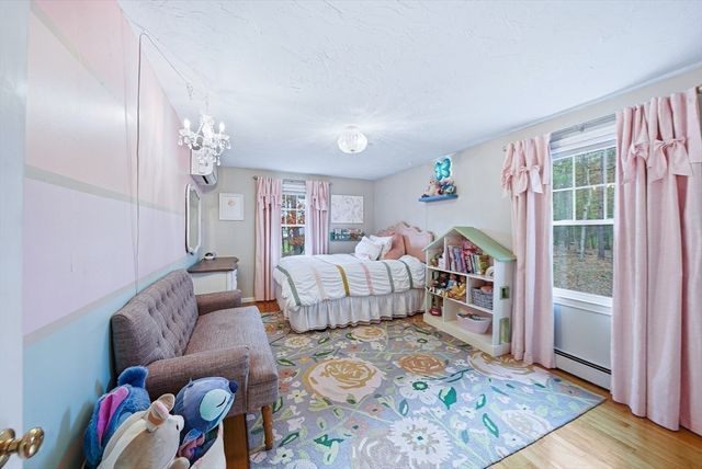 3 Sparrow Rd, Norfolk, MA 02056