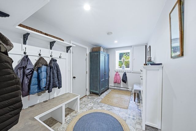 3 Sparrow Rd, Norfolk, MA 02056