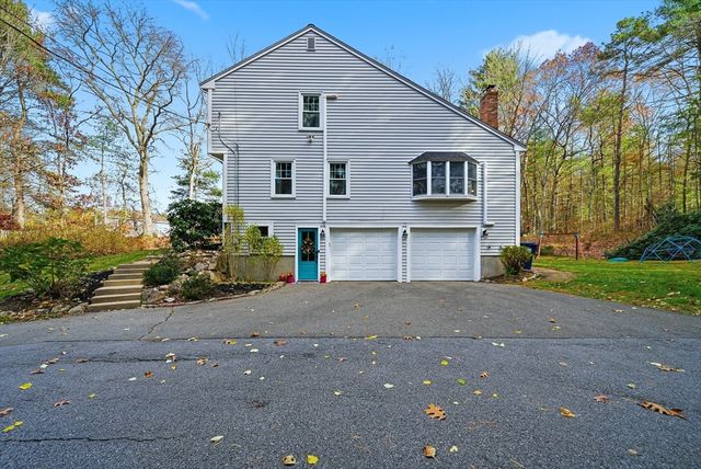 3 Sparrow Rd, Norfolk, MA 02056