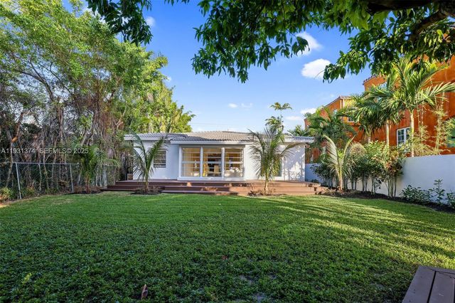 3760 Royal Palm Ave, Miami Beach, FL 33140