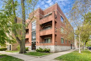 2656 N Hamlin Avenue 1W, Chicago, IL 60647
