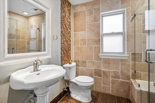 1303 Lakeshore Drive, Irving, TX 75060