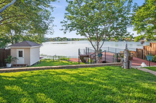 1303 Lakeshore Drive, Irving, TX 75060