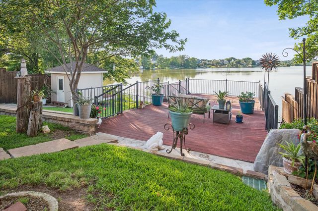 1303 Lakeshore Drive, Irving, TX 75060