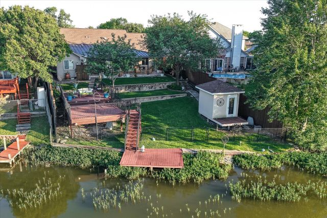 1303 Lakeshore Drive, Irving, TX 75060