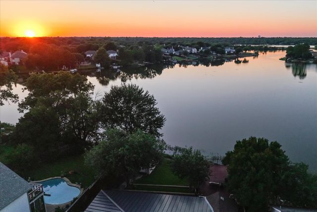1303 Lakeshore Drive, Irving, TX 75060