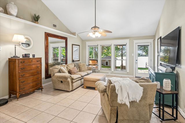 1303 Lakeshore Drive, Irving, TX 75060