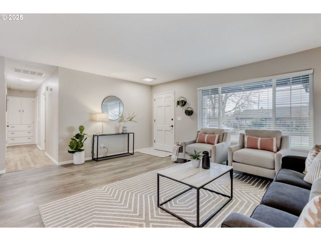 1330 Nw MURRAY Rd, Portland, OR 97229