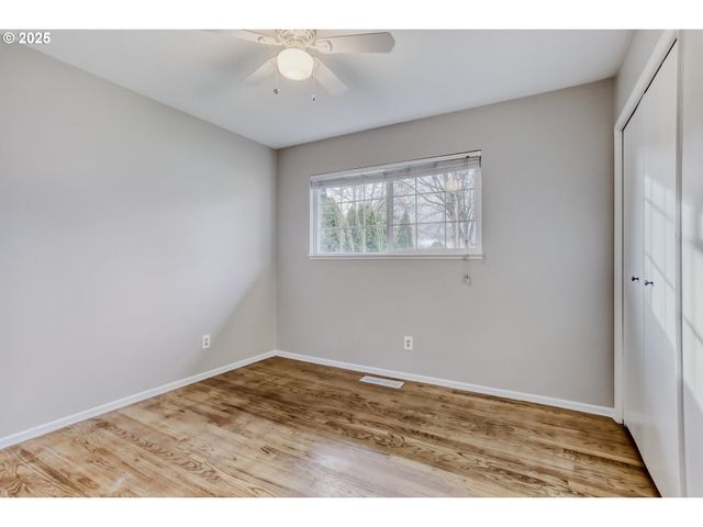 1330 Nw MURRAY Rd, Portland, OR 97229