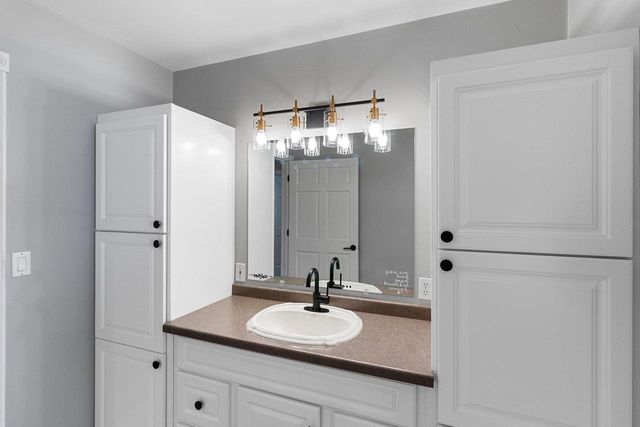 2949 PACKERLAND DRIVE, Green Bay, WI 54313