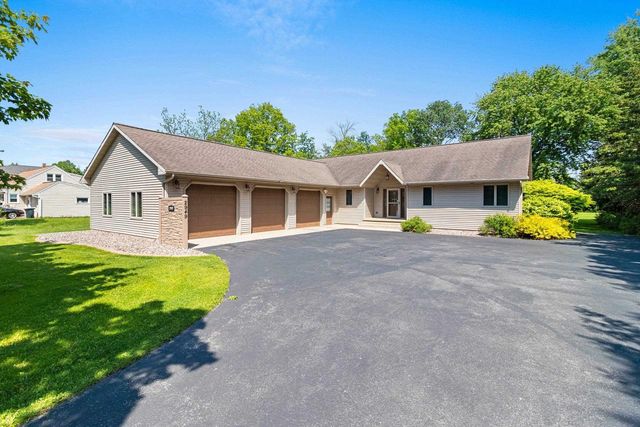 2949 PACKERLAND DRIVE, Green Bay, WI 54313