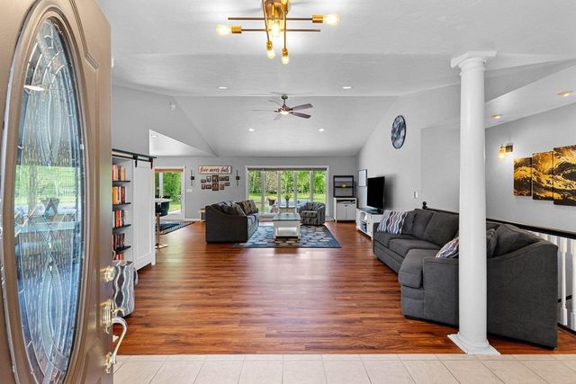 2949 PACKERLAND DRIVE, Green Bay, WI 54313