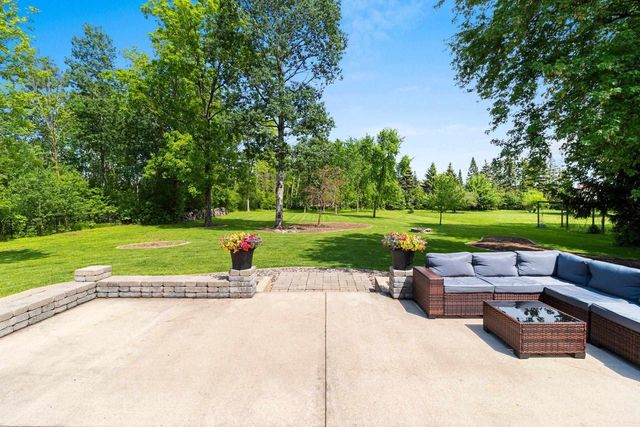 2949 PACKERLAND DRIVE, Green Bay, WI 54313