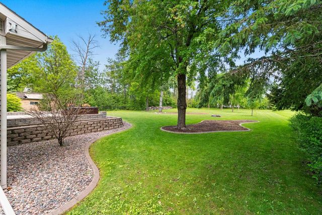 2949 PACKERLAND DRIVE, Green Bay, WI 54313