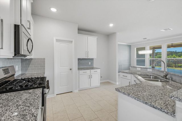 16738 Rockwall Street, Conroe, TX 77303