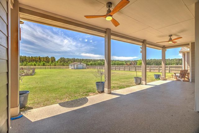 16738 Rockwall Street, Conroe, TX 77303