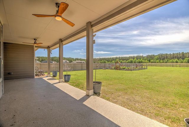 16738 Rockwall Street, Conroe, TX 77303