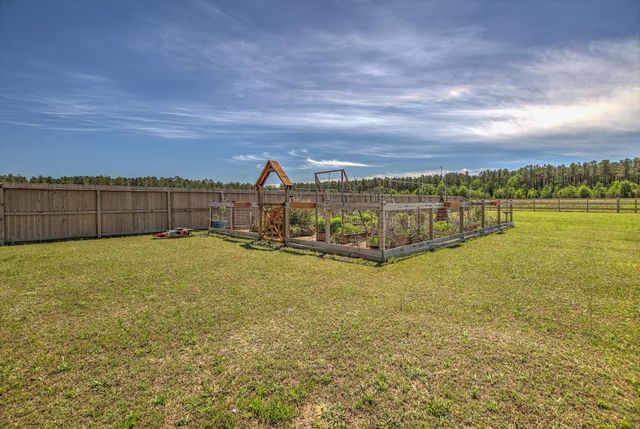 16738 Rockwall Street, Conroe, TX 77303
