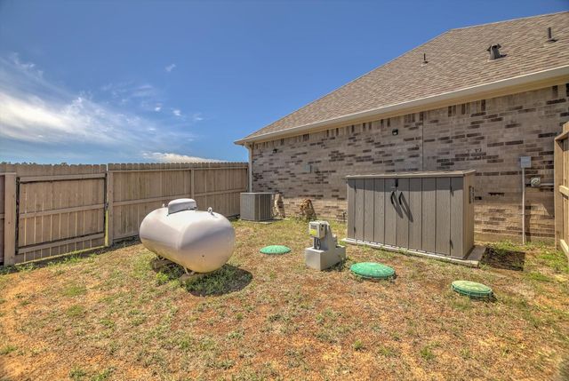 16738 Rockwall Street, Conroe, TX 77303