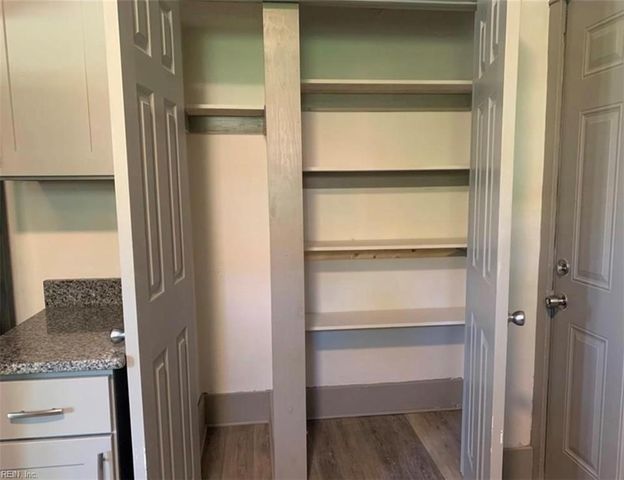 409 W 27th ST, Norfolk, VA 23517