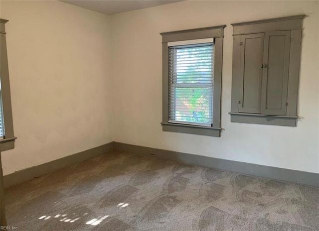 409 W 27th ST, Norfolk, VA 23517