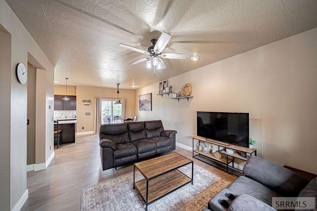 3060 S Chartwell Gardens, Ammon, ID 83406