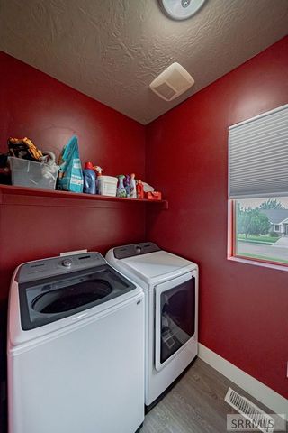 3060 S Chartwell Gardens, Ammon, ID 83406