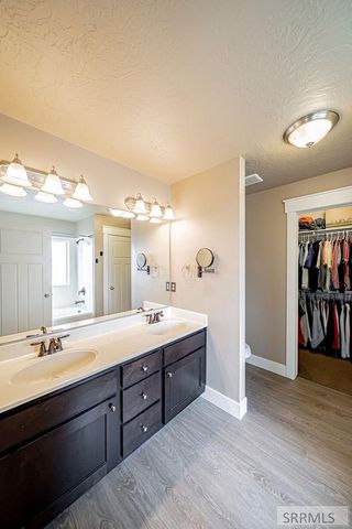 3060 S Chartwell Gardens, Ammon, ID 83406