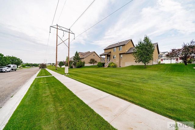 3060 S Chartwell Gardens, Ammon, ID 83406