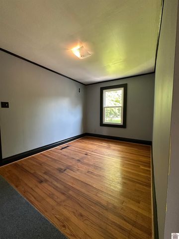 206 Mayfair Drive, Mayfield, KY 42066