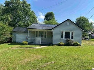206 Mayfair Drive, Mayfield, KY 42066